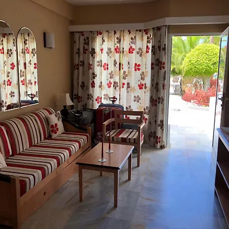 Appart-hotel A Tenerife * 아데제